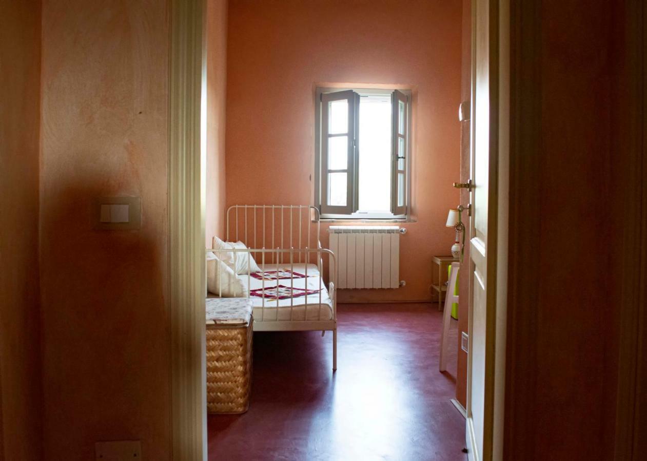 Bb Gli Aristogatti Bed & Breakfast Ghizzano Exterior foto