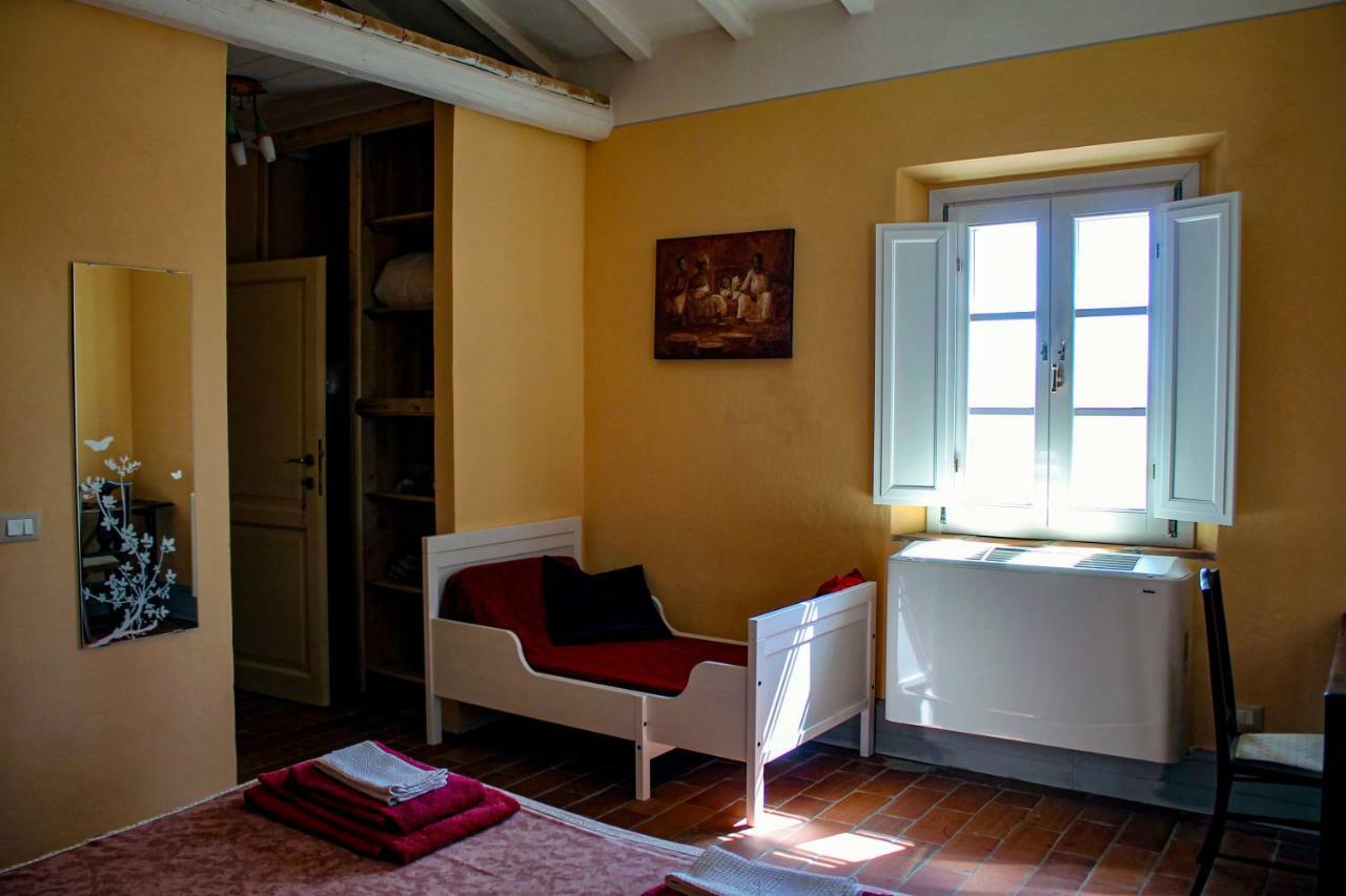 Bb Gli Aristogatti Bed & Breakfast Ghizzano Exterior foto